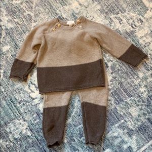 Knitted two pieces unisex hm pieces.